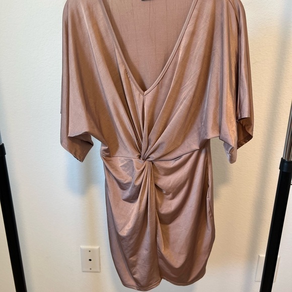 𝅺boohoo Women’s Champagne Pink Twist Dress Size 6 - Picture 1 of 9